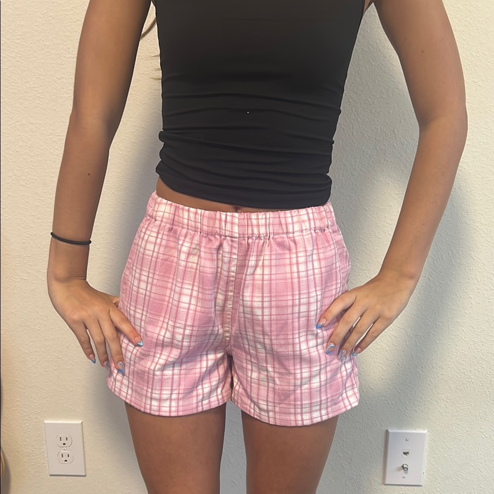 Brandy Melville Pink Bermudas Elastic Waist